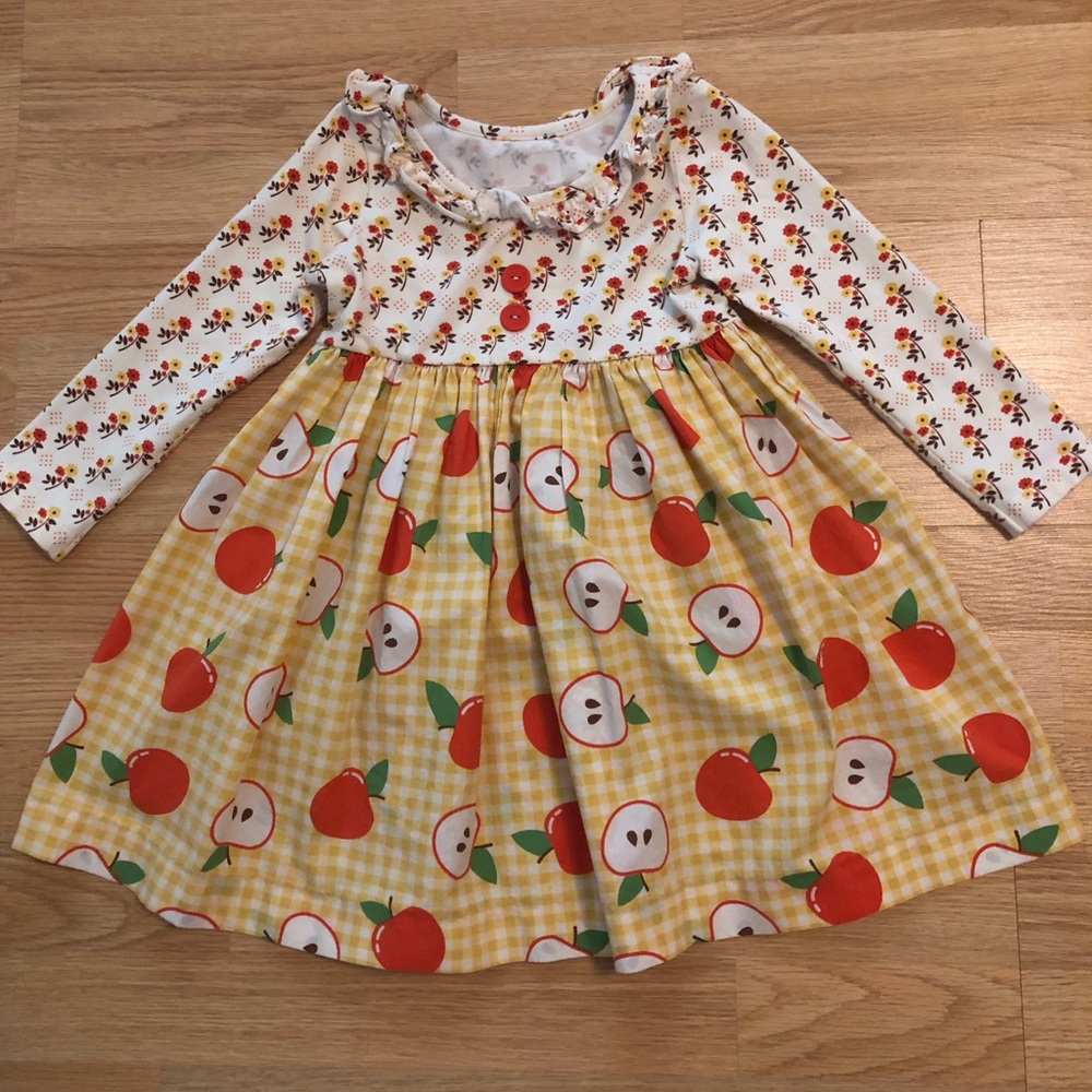 “Eleanor Rose” dress size 4-5 in EUC